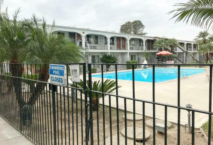 فندق Studio 6 Merced, Ca