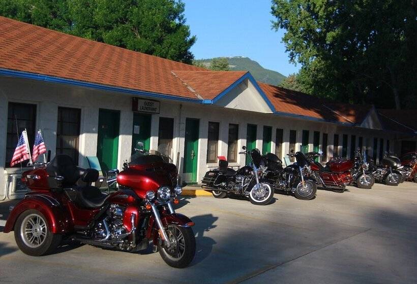 فندق Sunrise Motor Inn