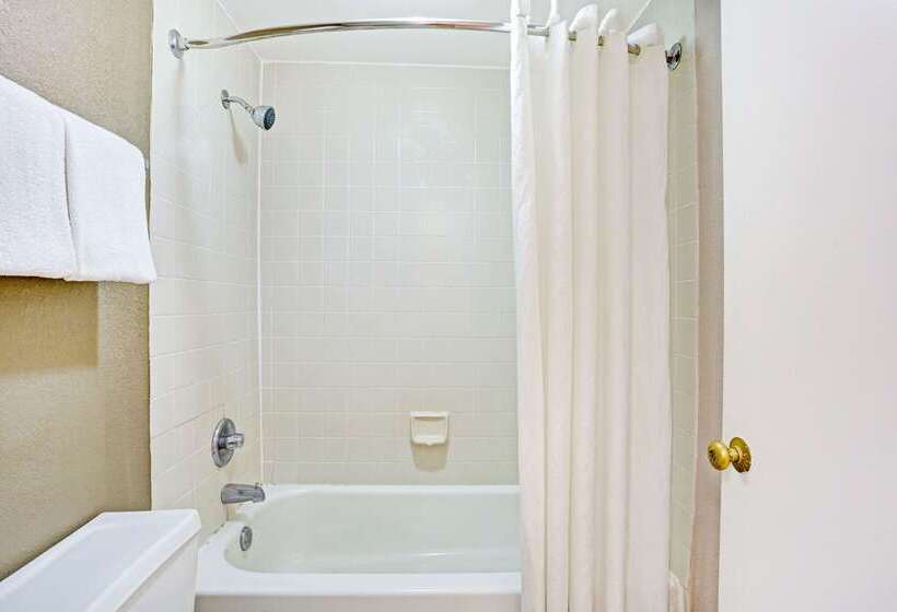 酒店 Super 8 By Wyndham Fredericksburg