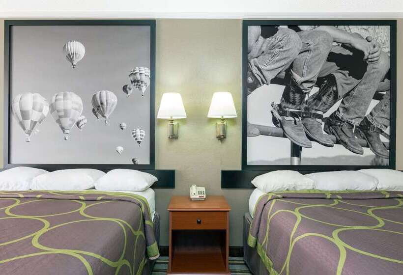 فندق Super 8 By Wyndham Longview/north