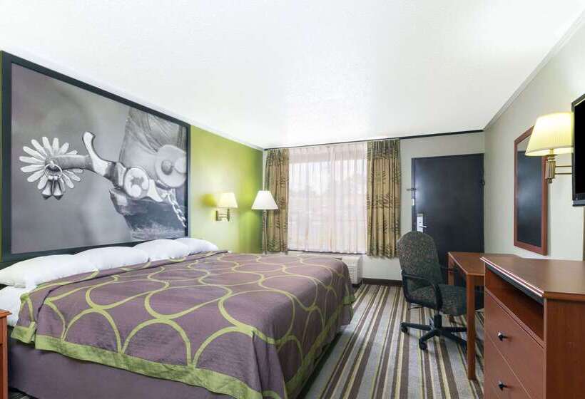 فندق Super 8 By Wyndham Longview/north