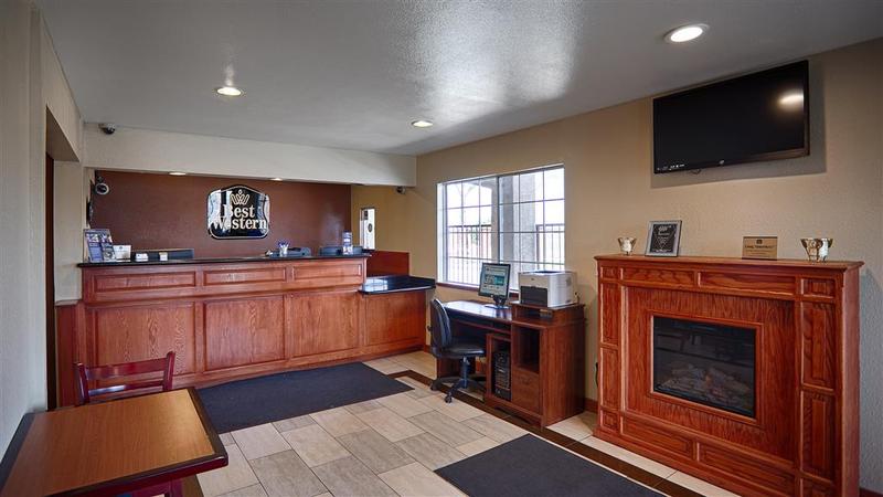 Surestay Hotel By Best Western Hollister