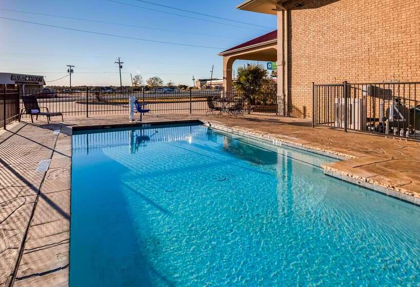 Surestay Hotel By Best Western Terrell