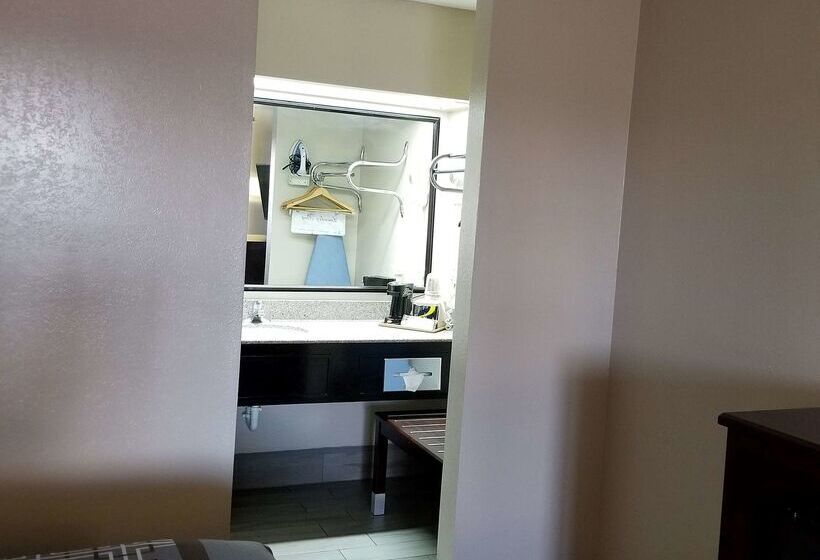 Surestay Hotel By Best Western Terrell