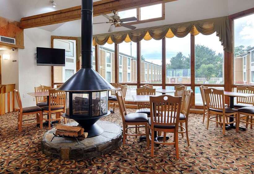 فندق Deluxe Inn Wytheville