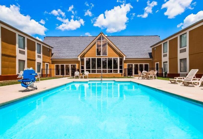 فندق Deluxe Inn Wytheville