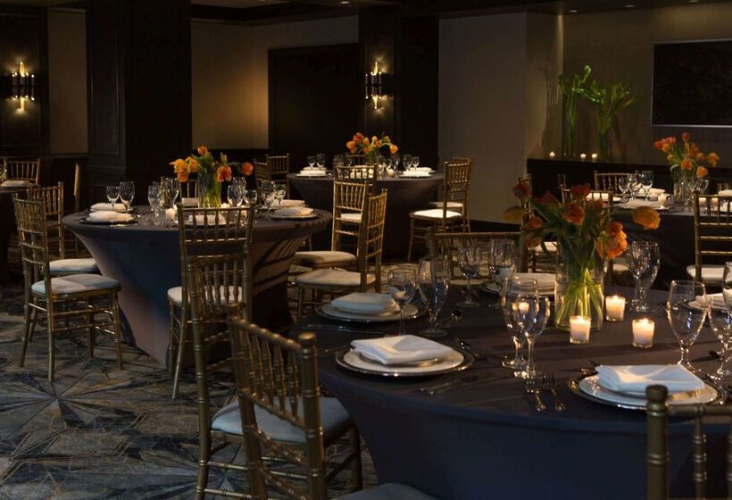 The Allegro Royal Sonesta Hotel Chicago Loop