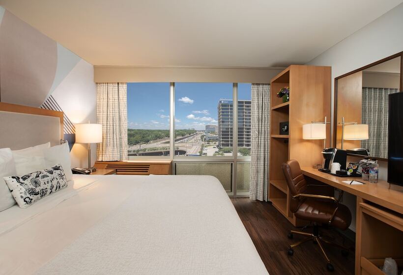 Отель The Beeman