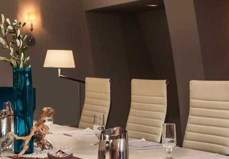 هتل The Blackstone, Autograph Collection