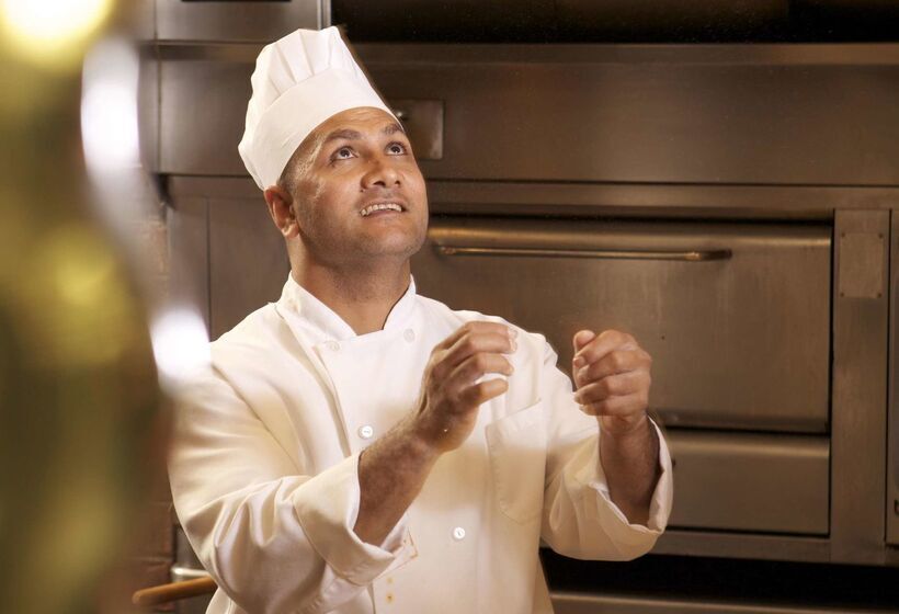 The Hotel Captain Cook