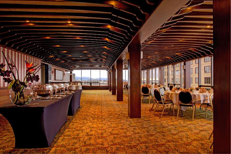 The Hotel Captain Cook