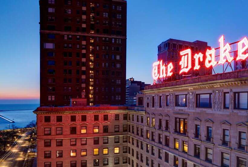 هتل The Drake