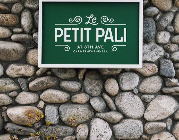 호텔 Le Petit Pali At 8th Ave
