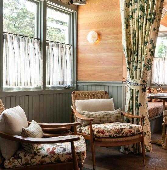 ホテル Le Petit Pali At 8th Ave