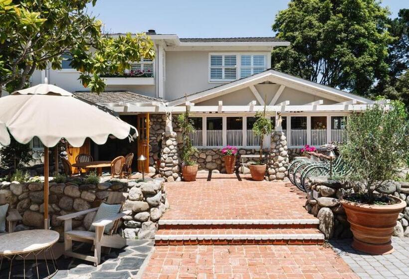 ホテル Le Petit Pali At 8th Ave