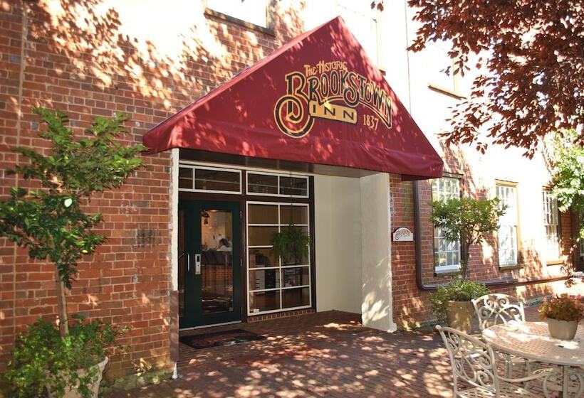 בית מלון כפרי The Historic Brookstown Inn, Trademark Collection By Wyndham