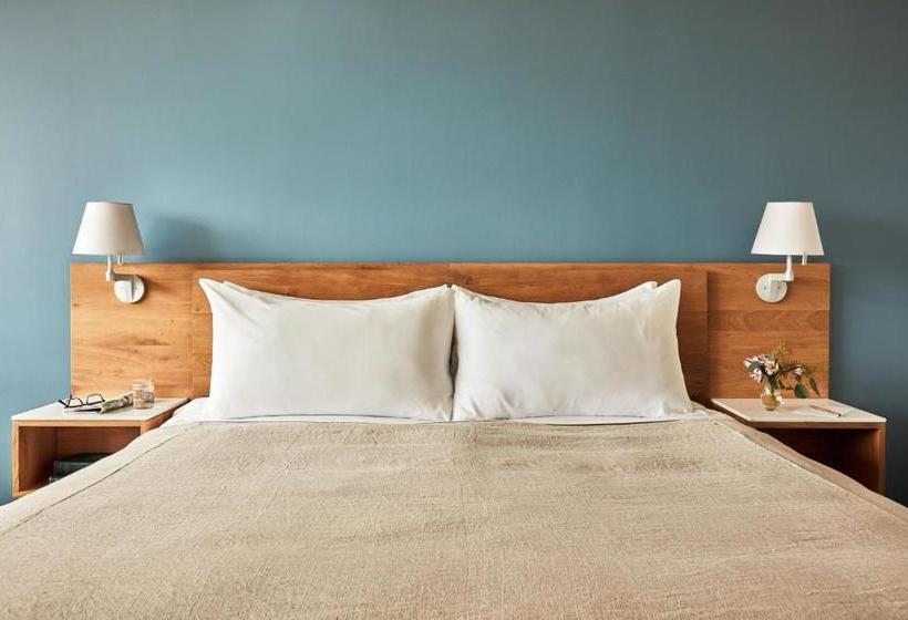 The Study At Yale, Study Hotels