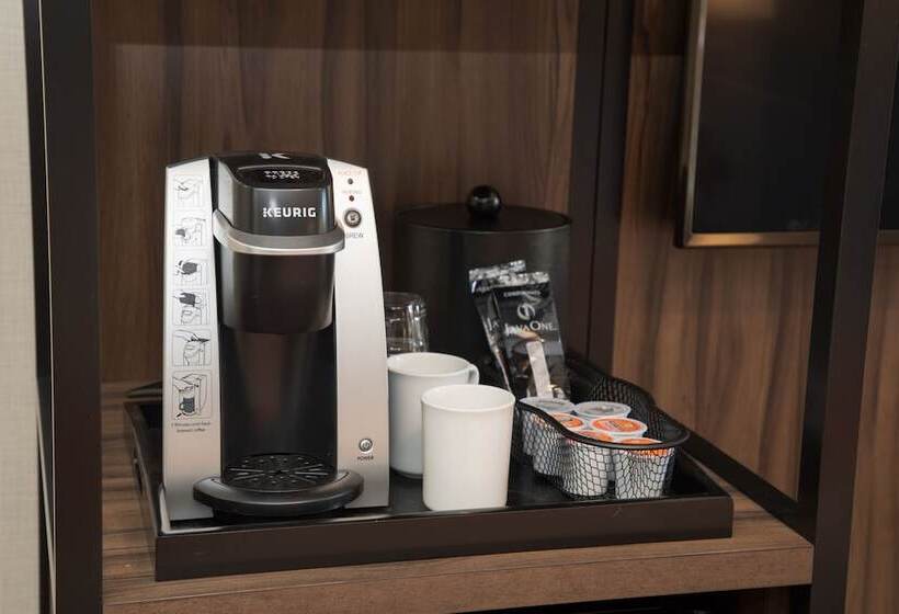 בית מלון כפרי The Vine Inn Davis