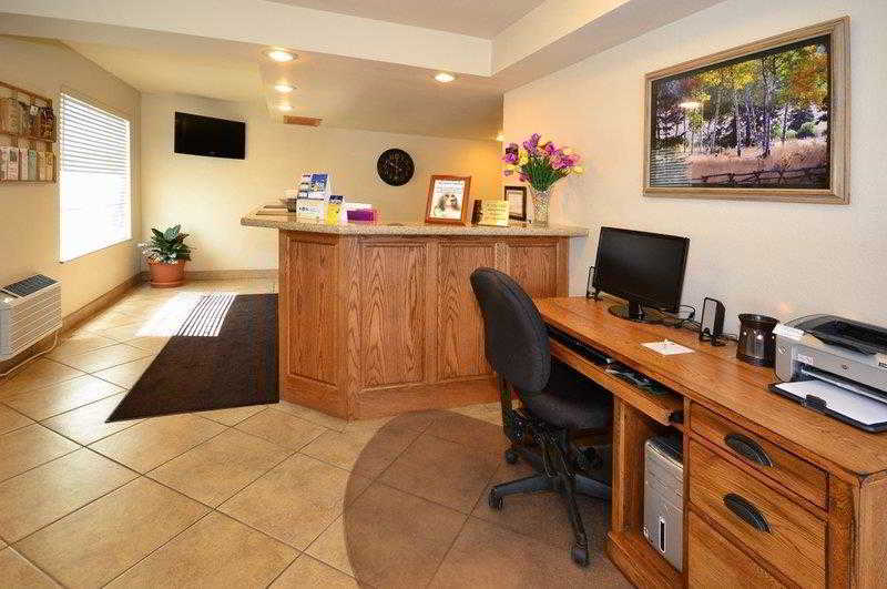 酒店 Trailside Inn