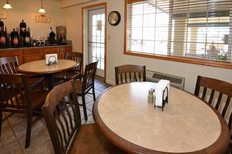 酒店 Trailside Inn