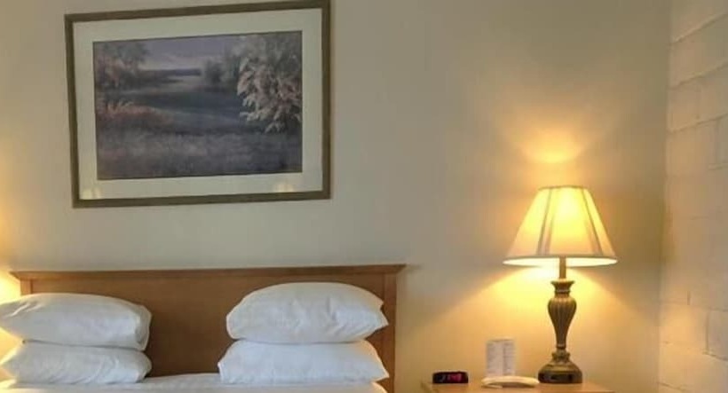 酒店 Trailside Inn