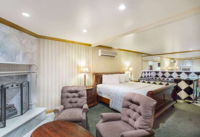 ホテル Days Inn By Wyndham Las Vegas Airport Near The Strip