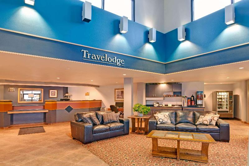 호텔 Travelodge By Wyndham Rapid City