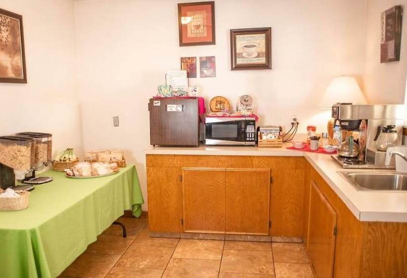 فندق Wayfarer Inn Woodward