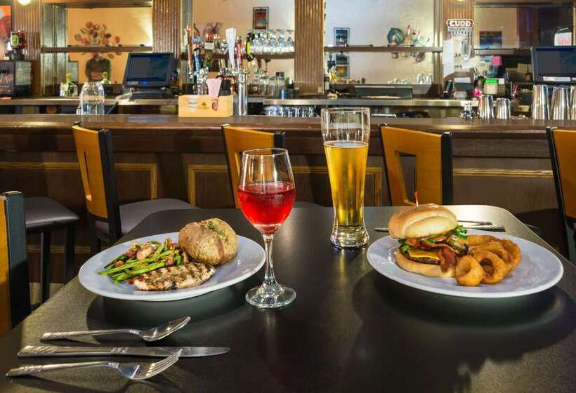 فندق Wyndham Garden Stillwater