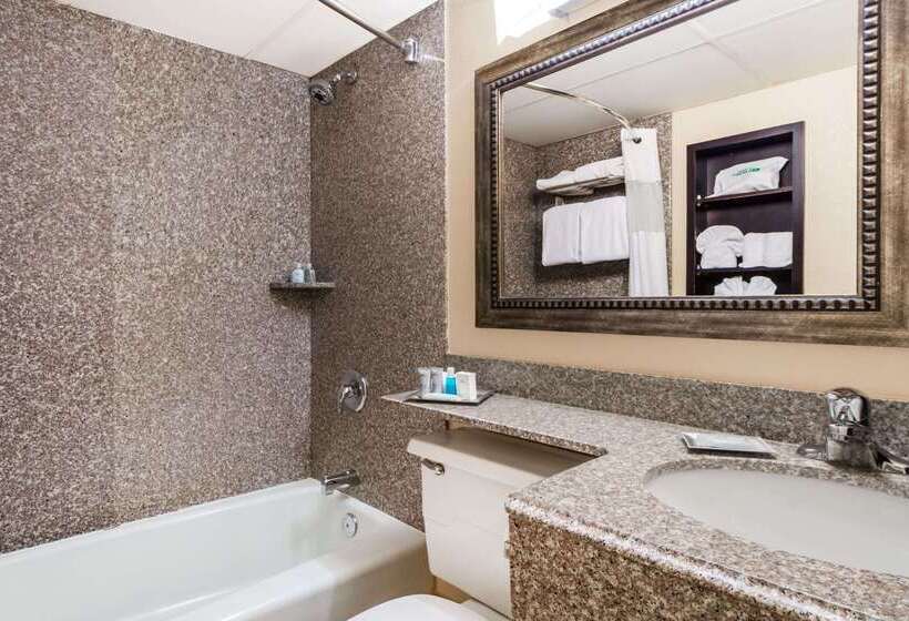 فندق Wyndham Garden Stillwater