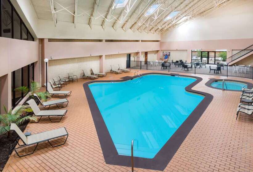 فندق Wyndham Garden Stillwater