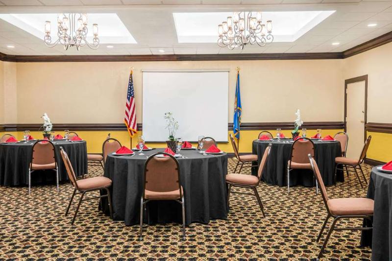 فندق Wyndham Garden Stillwater