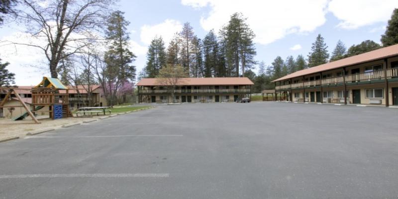 호텔 Yosemite Westgate Lodge