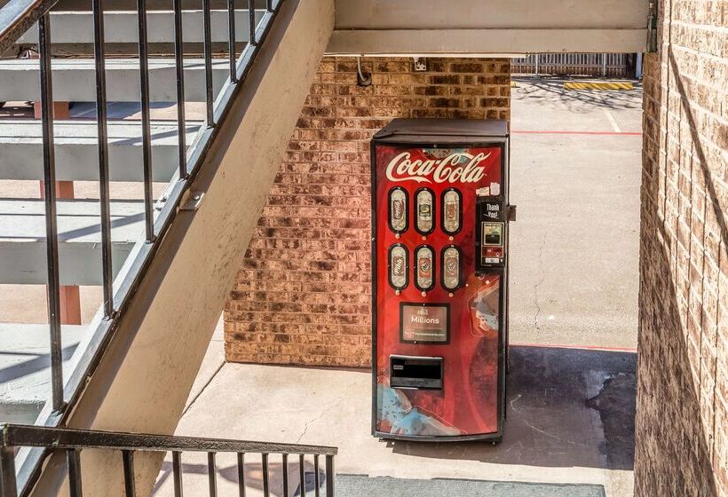 Motel 6 Arlington, Tx  Uta