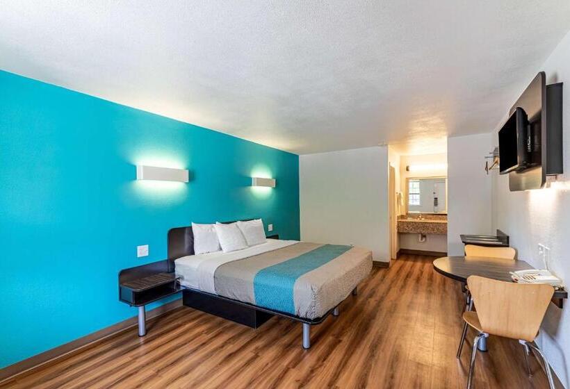 Motel 6 Georgetown, Tx