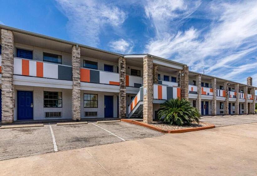 Motel 6 Georgetown, Tx