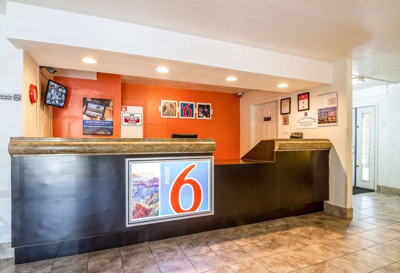 Motel 6 Glendale Az