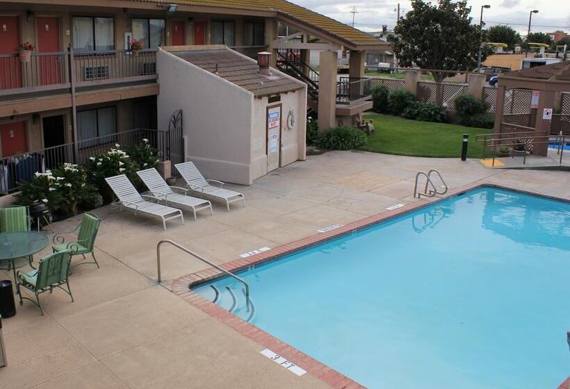 Motel 6 Soledad, Ca