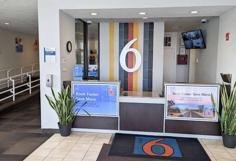 Motel 6framingham, Ma  Boston West