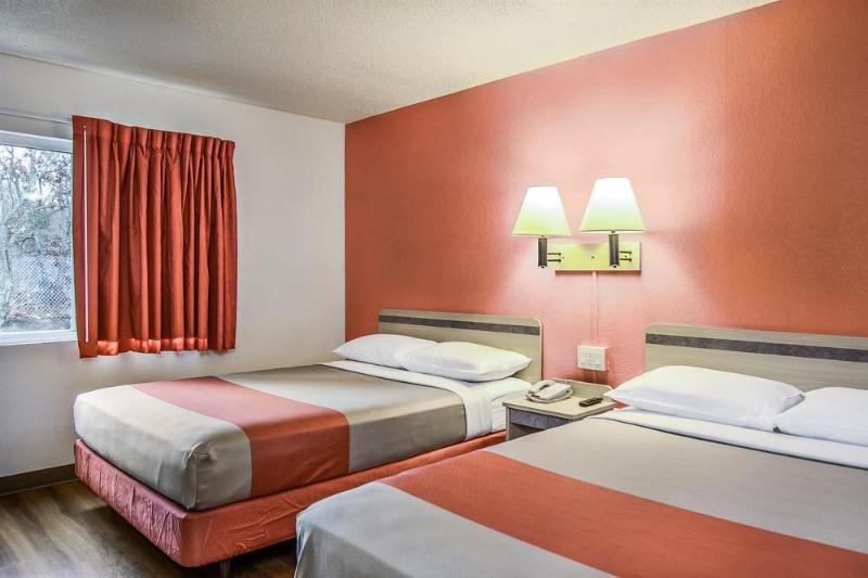 Motel 6framingham, Ma  Boston West