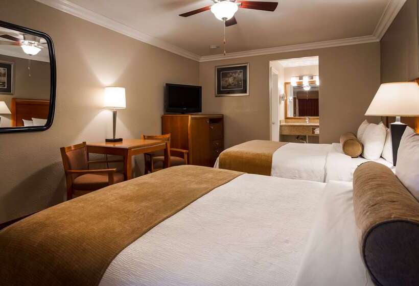 فندق على الطريق Best Western Tradewinds