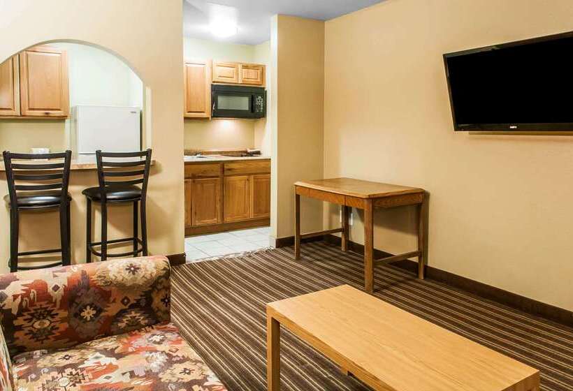 Мотель Rodeway Inn East