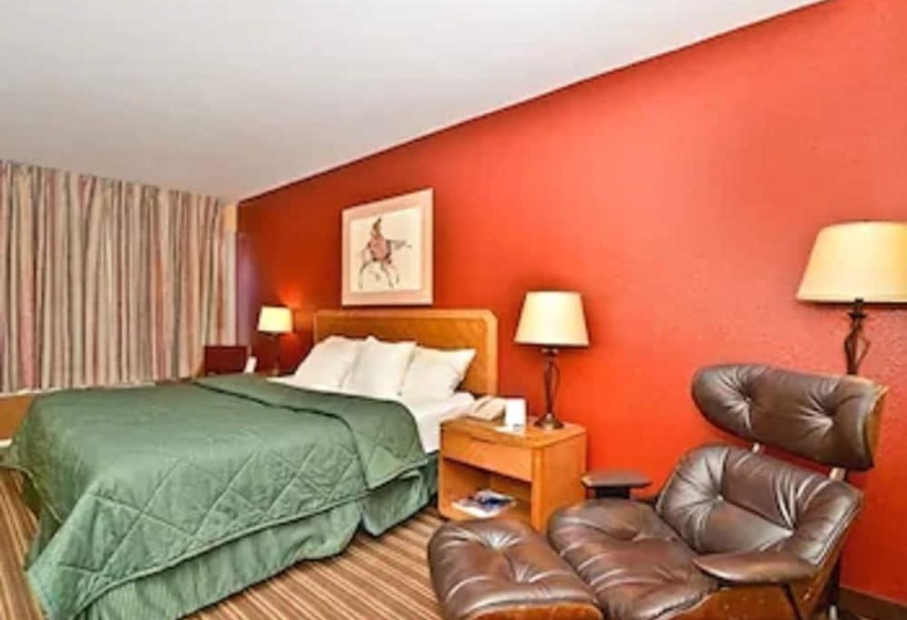 Мотель Rodeway Inn East