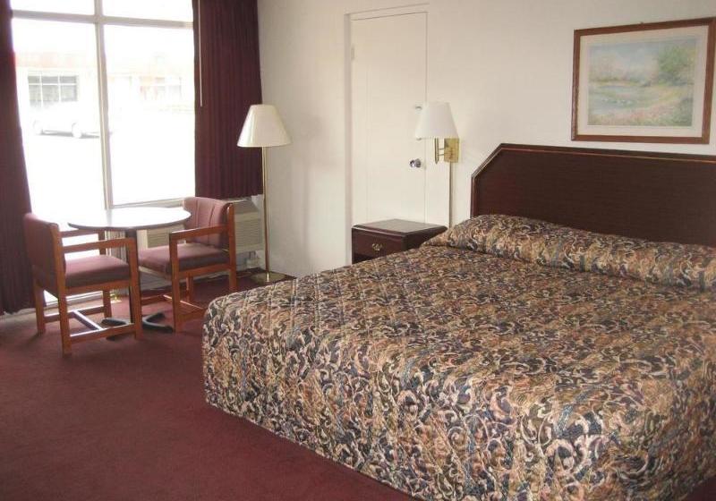 فندق على الطريق Sands Central Inn Hot Springs