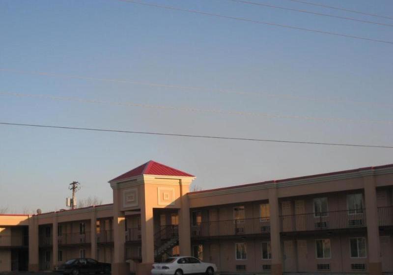 فندق على الطريق Sands Central Inn Hot Springs