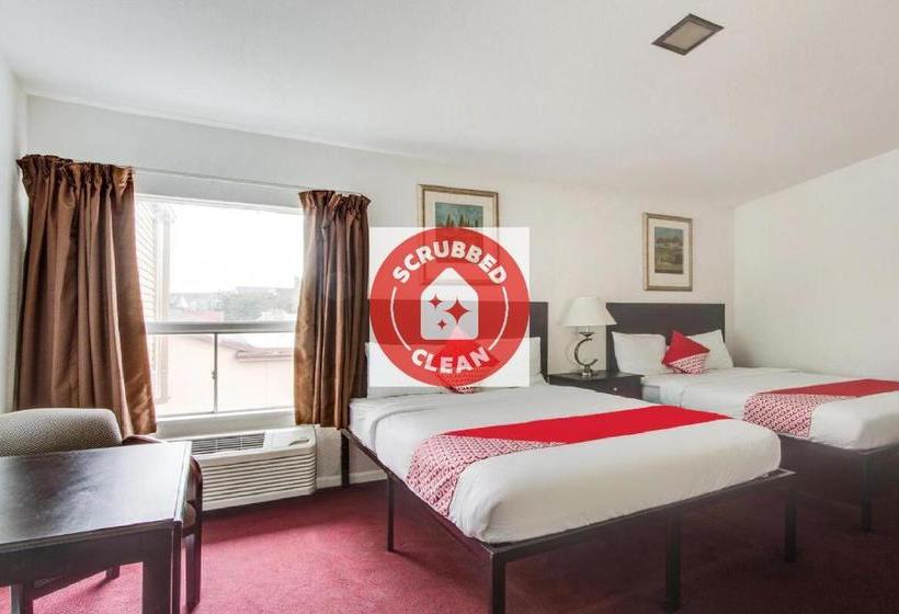 فندق على الطريق Town House Airport