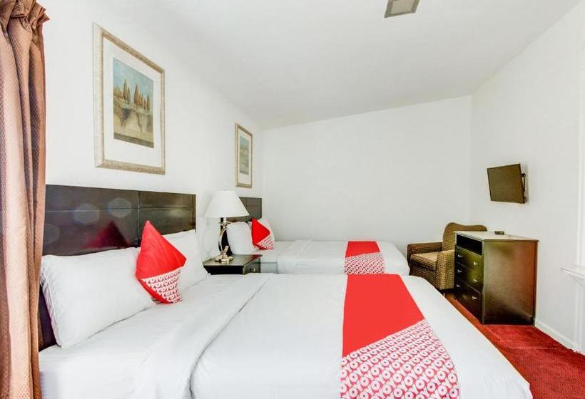 فندق على الطريق Town House Airport