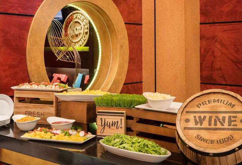 Pier 5 Hotel Baltimore