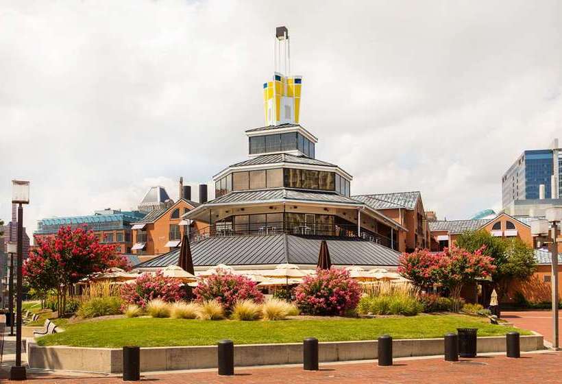 Pier 5 Hotel Baltimore