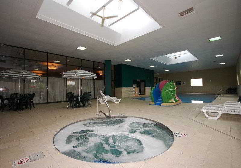 Ramkota Hotel Watertown